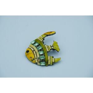 Laila Rowe Enamel Fish Brooch Pin Green Yellow Rhinestone Signed Star